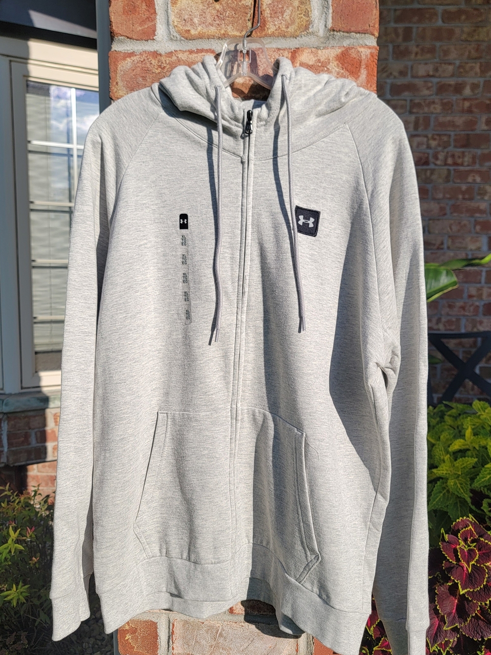 Under Armour Light Gray Men's Full-Zip Hoodie Sweatshirt